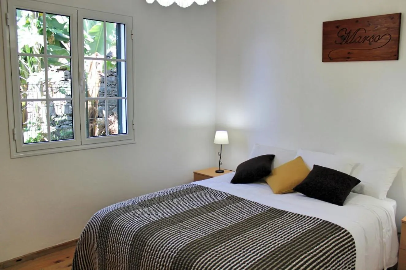 Вилла Ourmadeira - Casa Jardim Mar, Seaviews Понта-ду-Сол