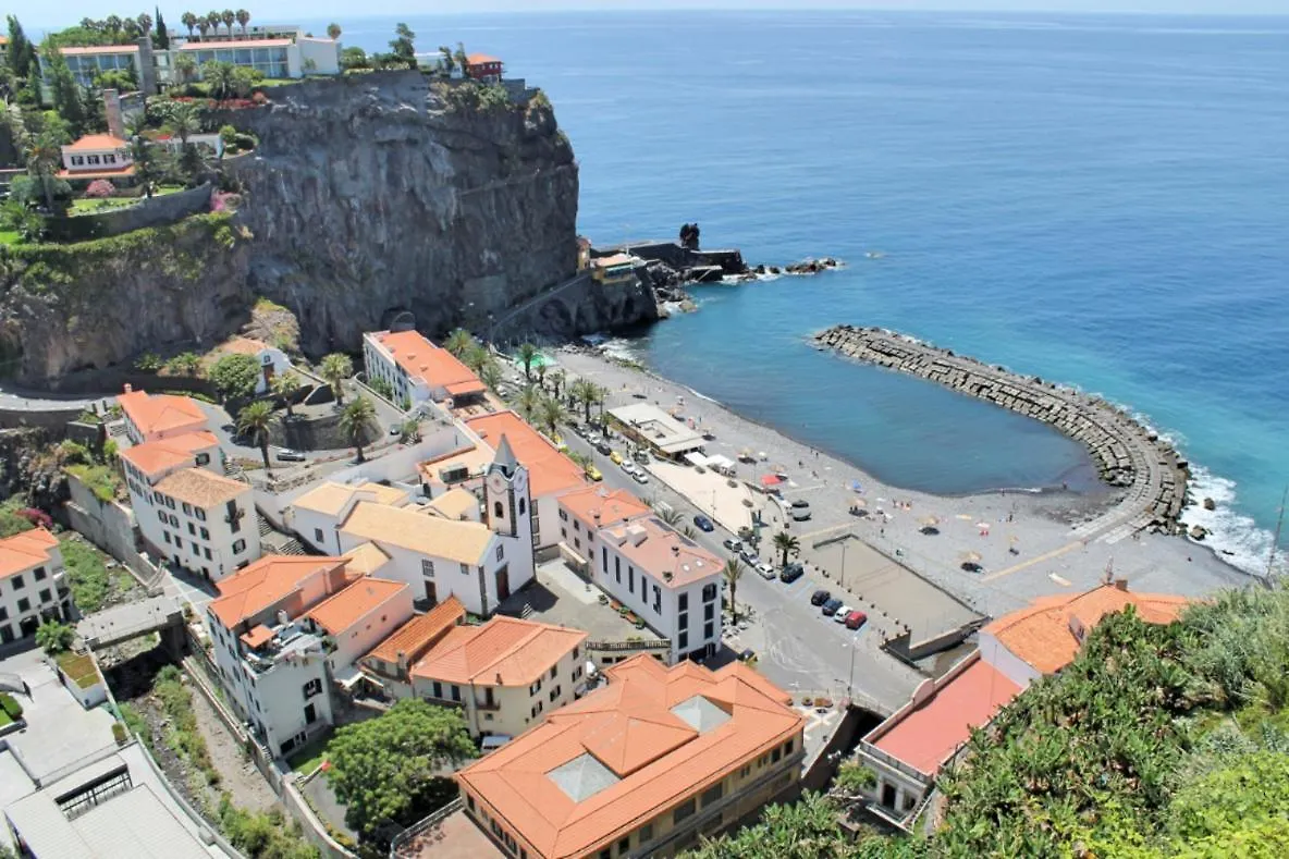 Вилла Ourmadeira - Casa Jardim Mar, Seaviews Понта-ду-Сол